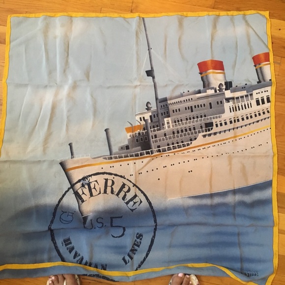 Silk scarf. - Picture 5 of 6